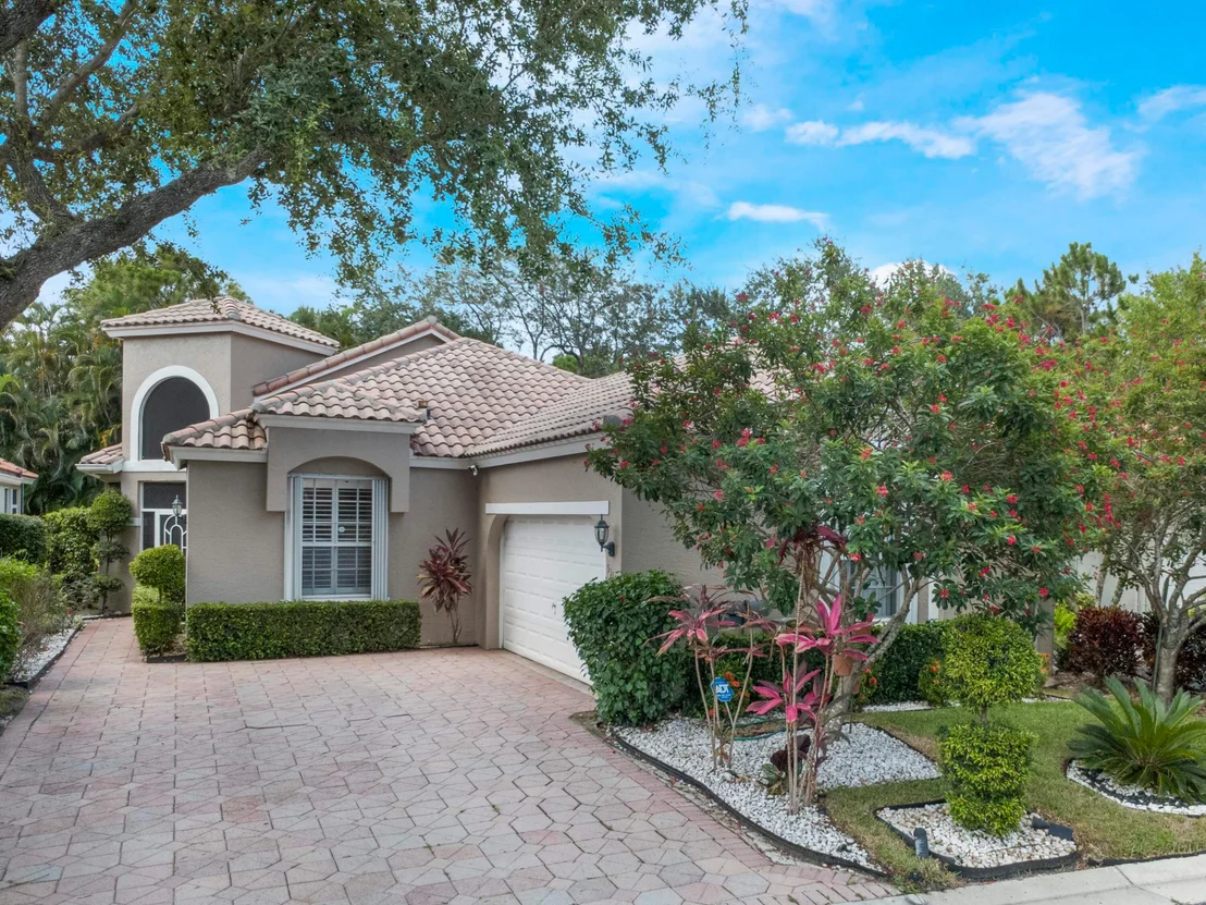 Photo of 5159 Brookview Drive