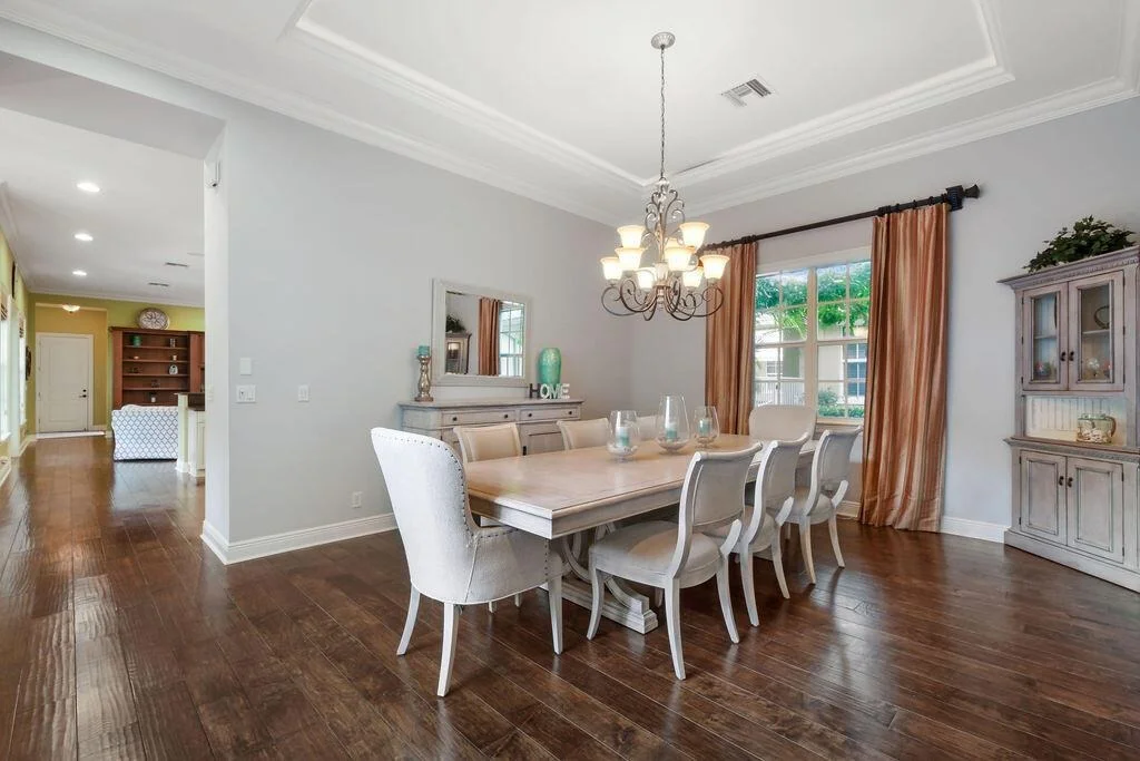 Photo of 3338 Greenway Drive