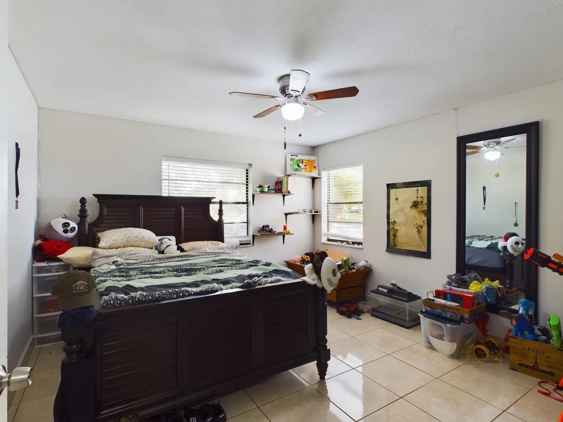 Photo of 2267 NE 54th Trail