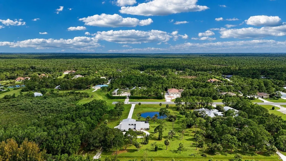 Photo of 3120 SE Downwinds Road