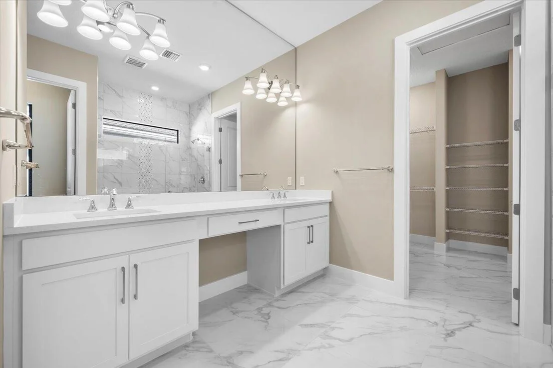 Photo of 15841 Key Biscayne Lane