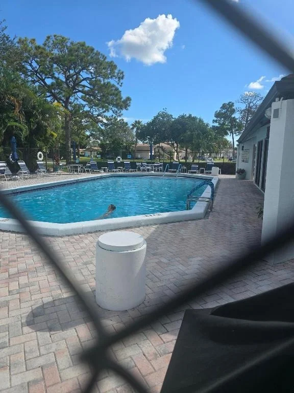 Photo of 6113 Fairfield Circle