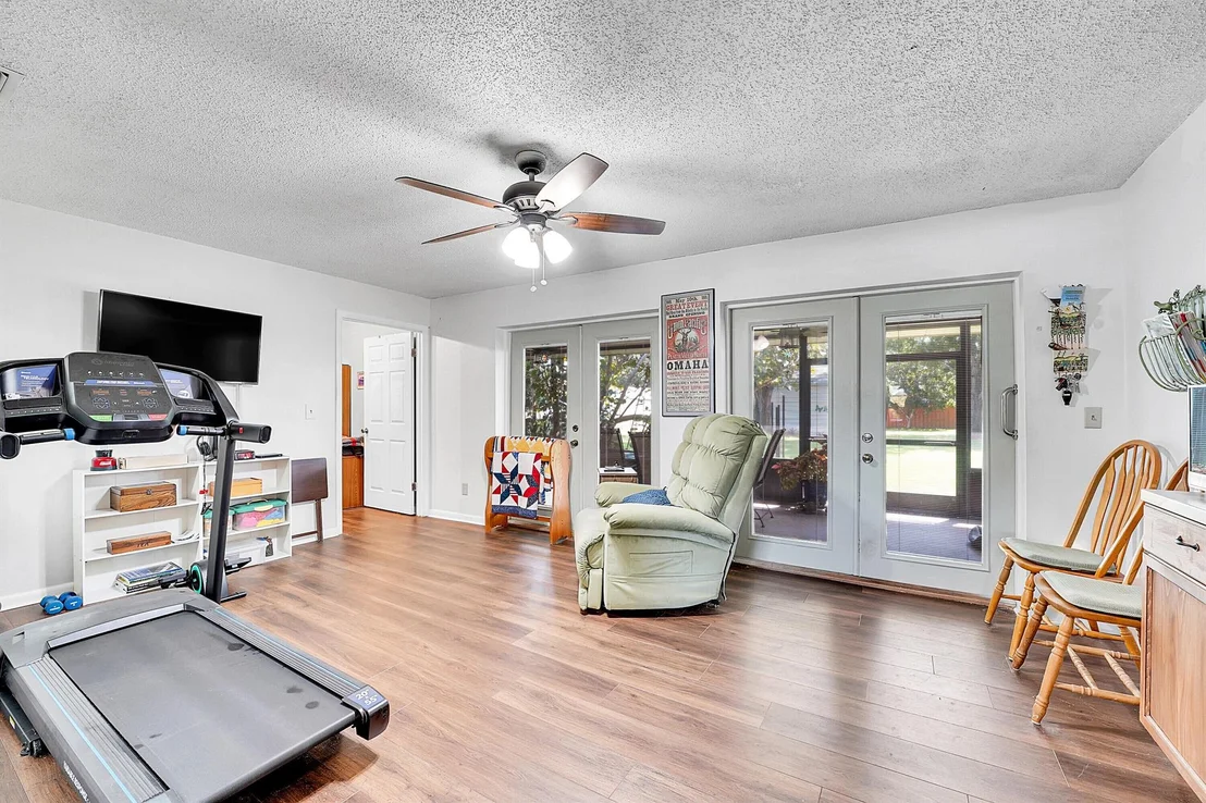 Photo of 905 Scott Street