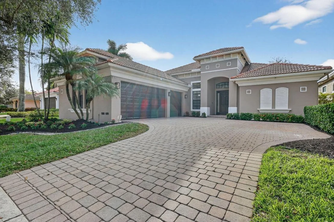 Photo of 16091 Rosecroft Terrace