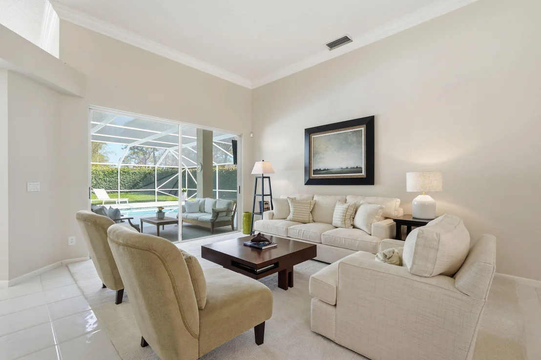 Photo of 159 N River Drive E