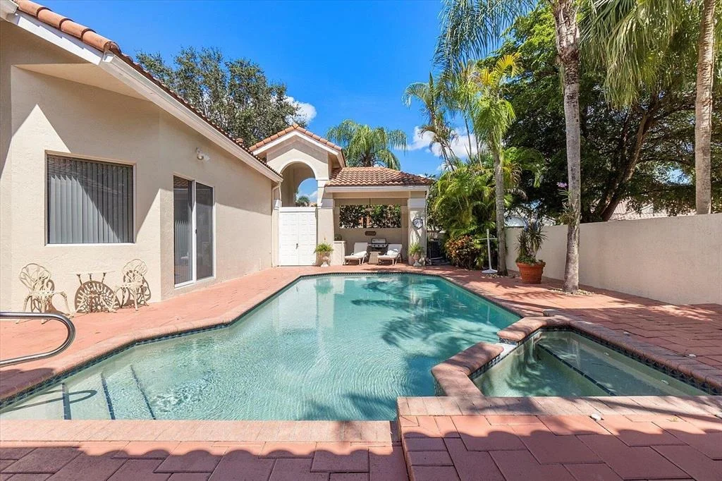 Photo of 7418 Campo Florido