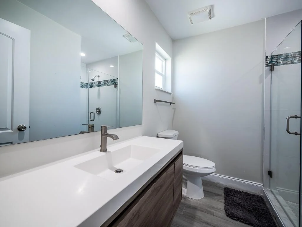 Photo of 809 SW 3rd Avenue