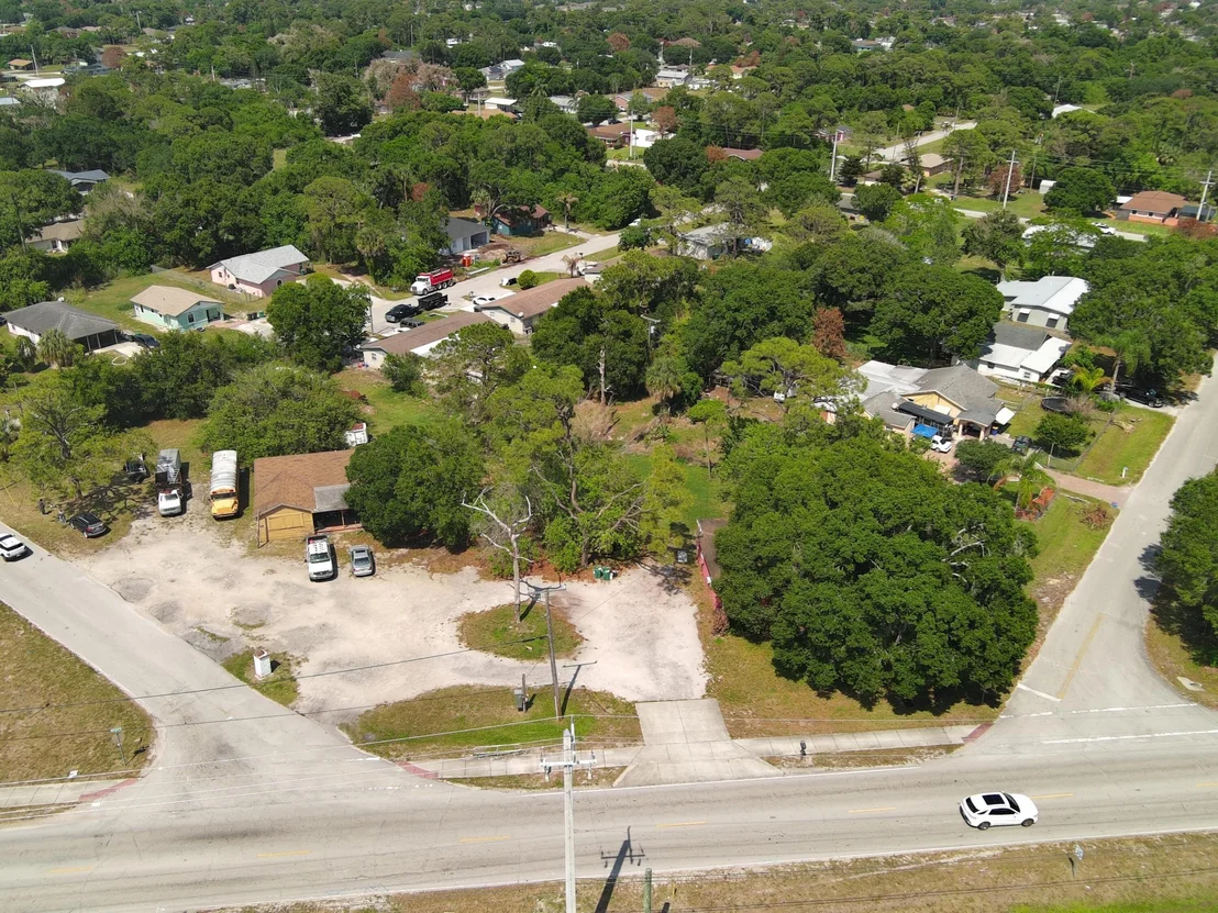Photo of 902 Angle Road