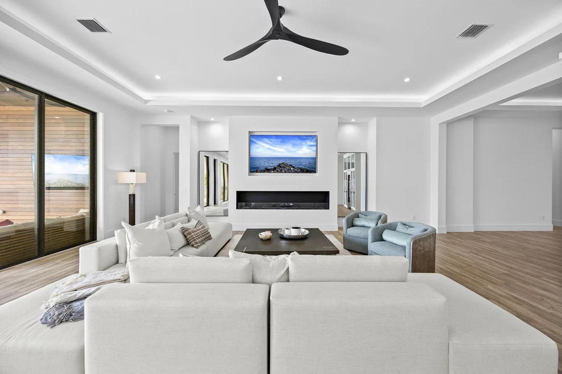 Photo of 736 Lagoon Drive