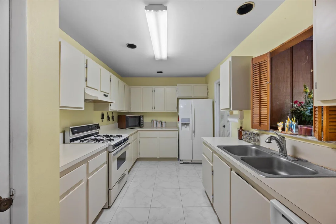 Photo of 4439 Walden Circle