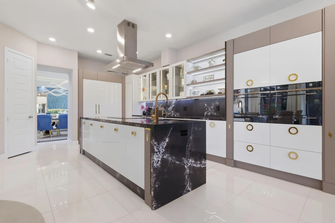 Photo of 10271 Peninsula Place