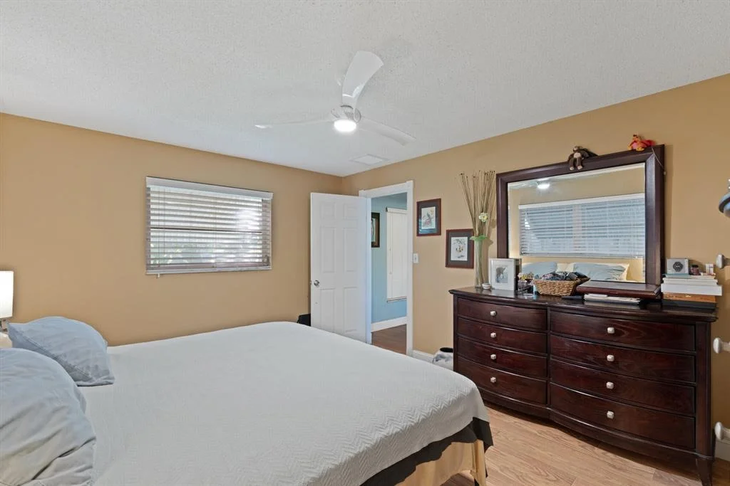 Photo of 262 Foresteria Drive
