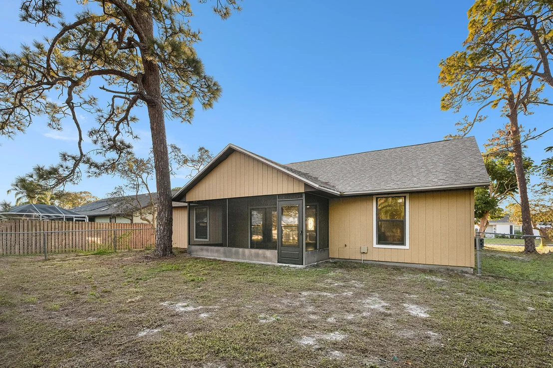 Photo of 110 Cardinal Drive