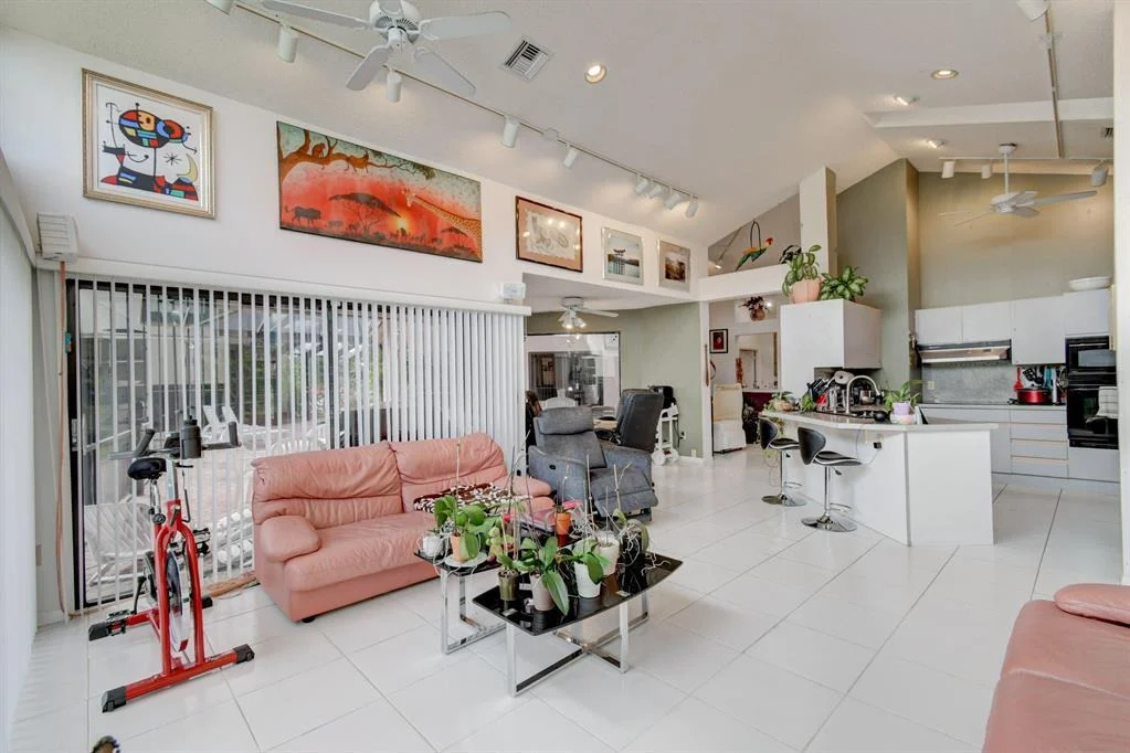 Photo of 20544 Sausalito Drive