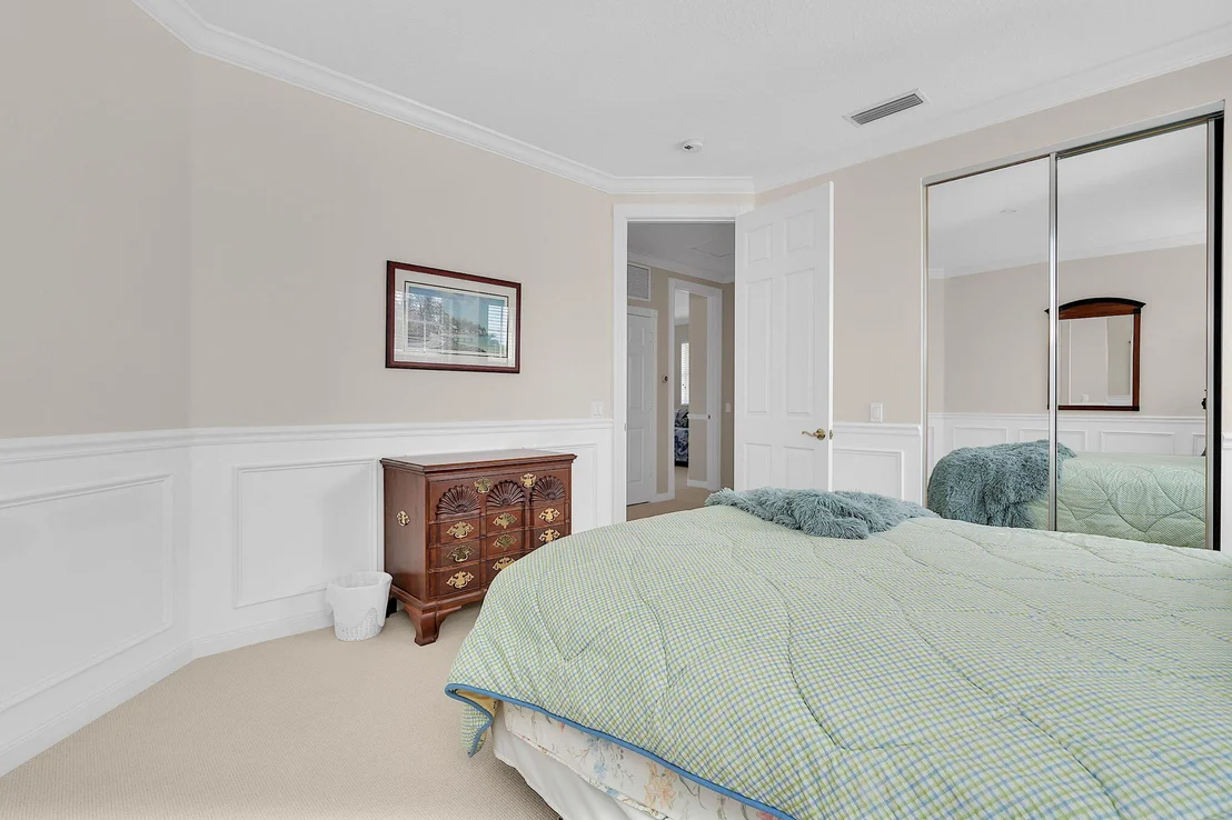 Photo of 216 Barbados Drive
