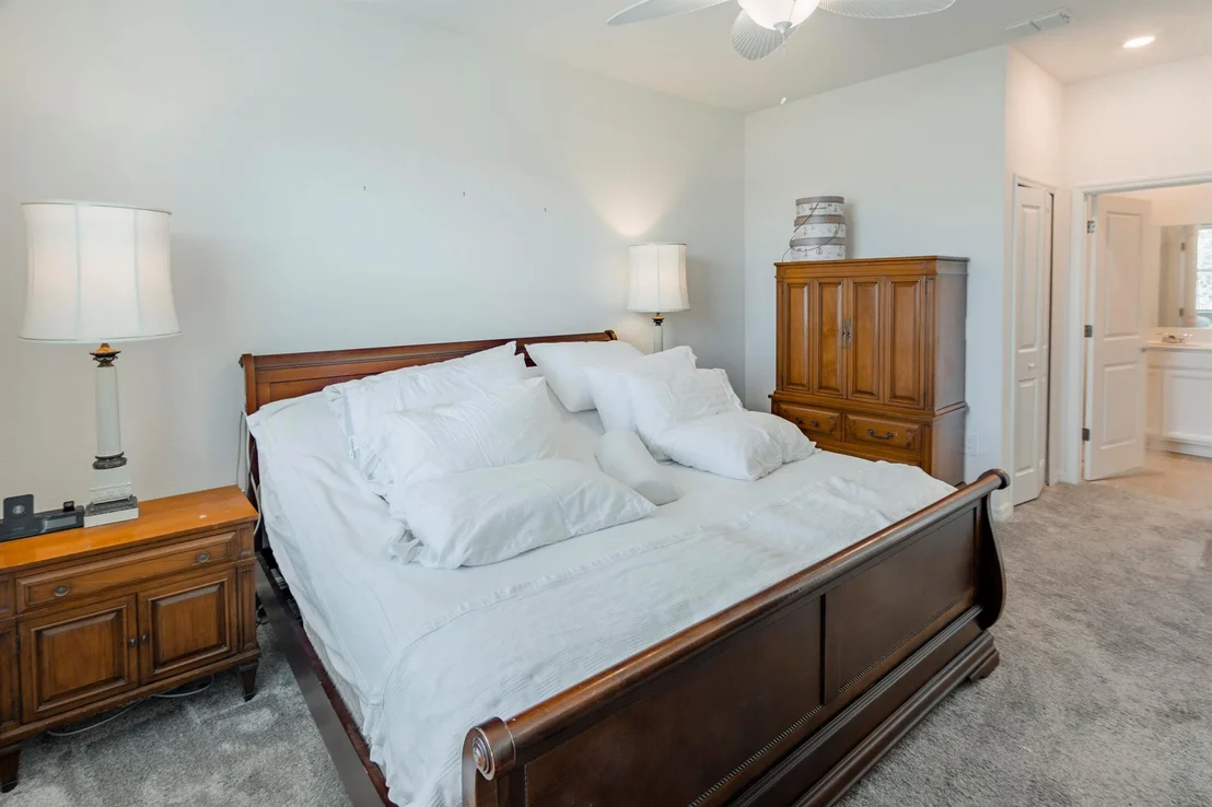 Photo of 34537 Shellback Street