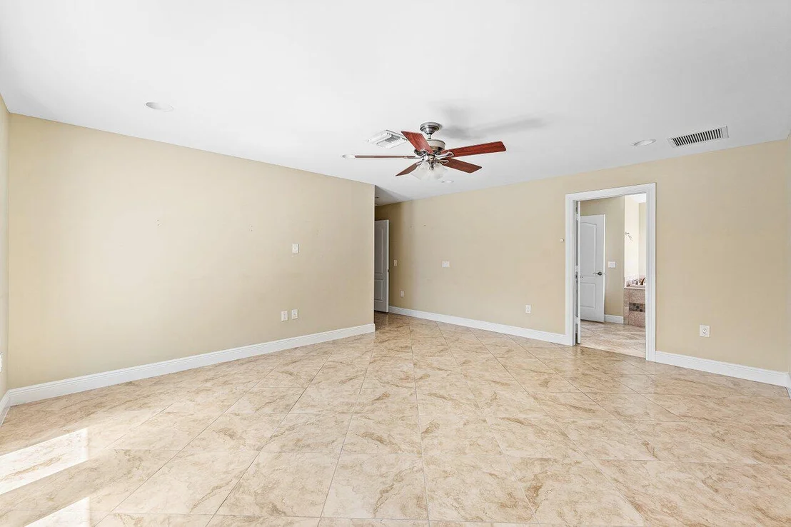 Photo of 4572 White Cedar Lane