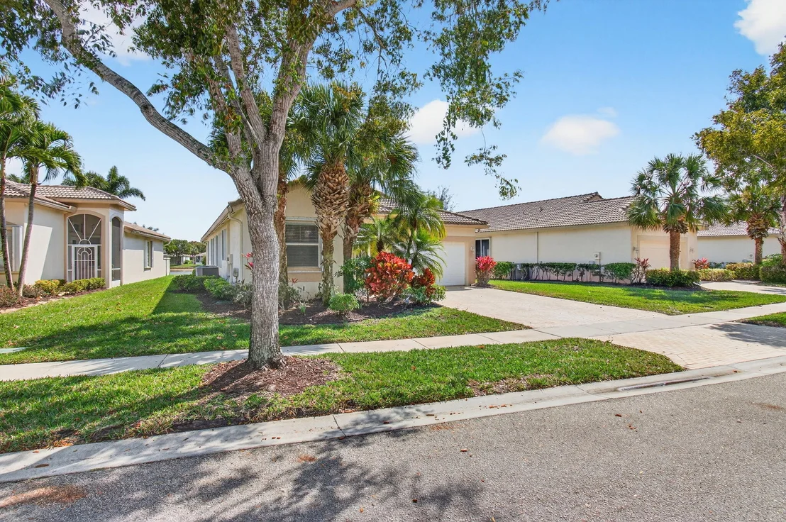 Photo of 2707 Clipper Circle
