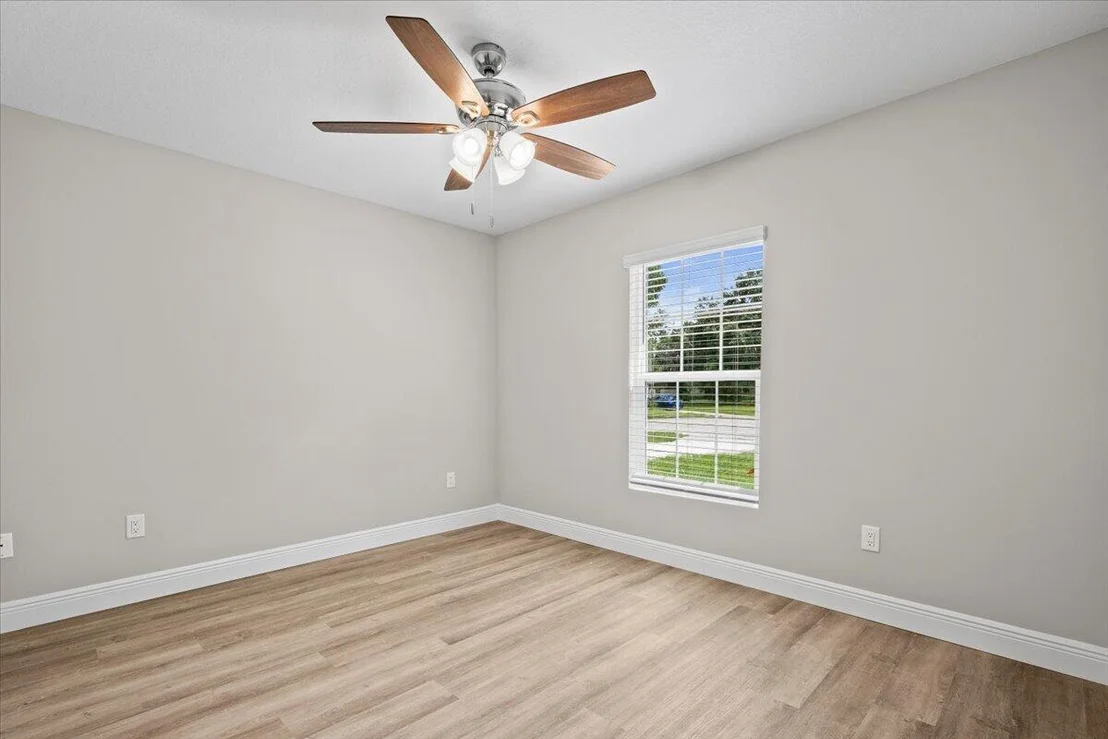 Photo of 7002 Paso Robles Boulevard