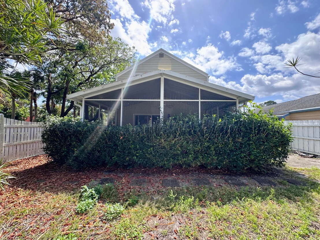 Photo of 5889 Snowdrop Way
