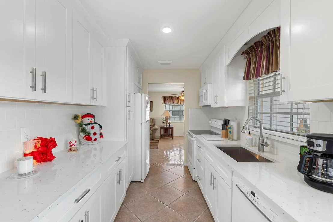 Photo of 4480 Pine Garden Lane