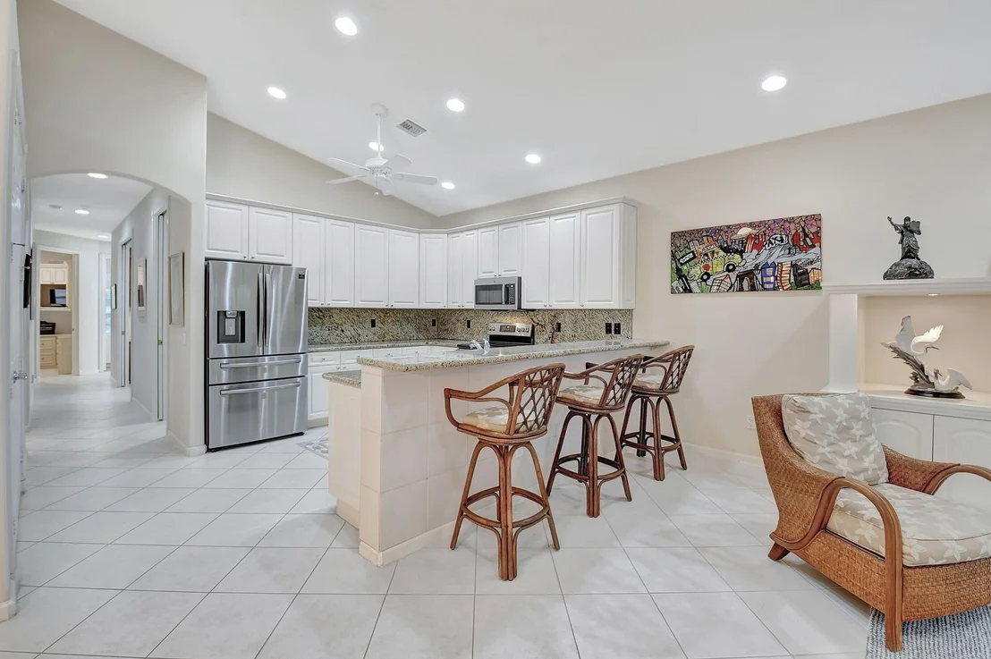 Photo of 7120 Francisco Bend Drive