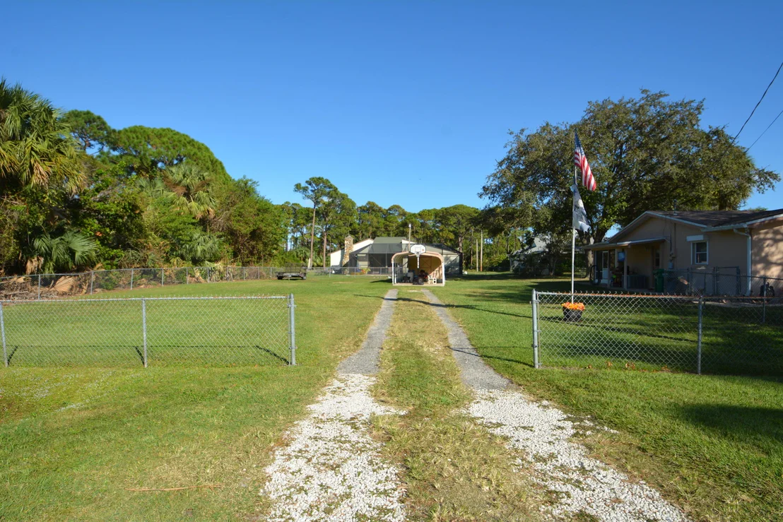 Photo of 6000 Birch Drive