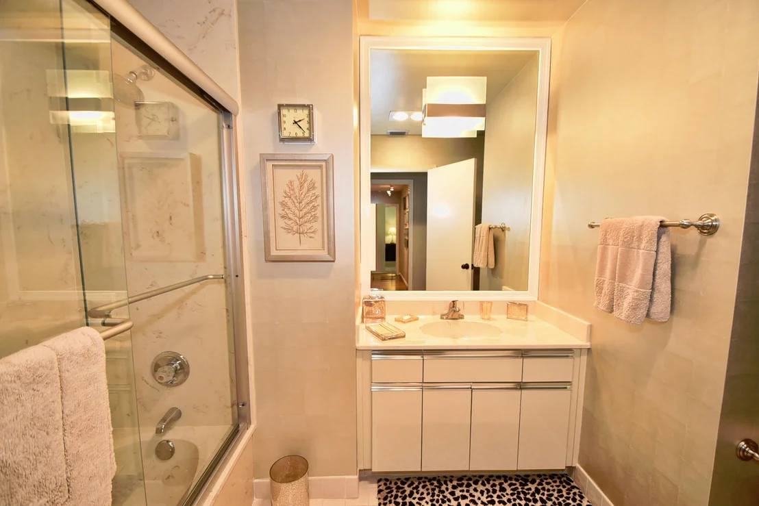 Photo of 4573 White Cedar Lane