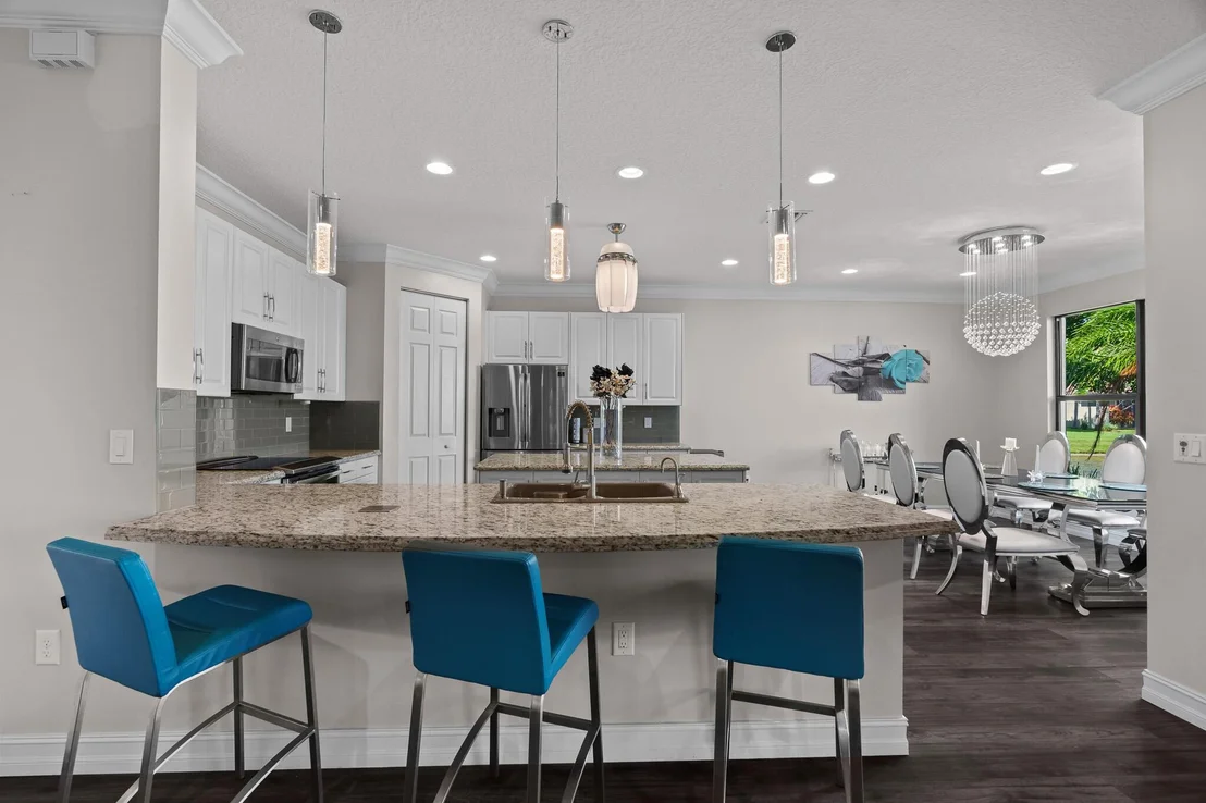 Photo of 8095 Baltic Amber Road