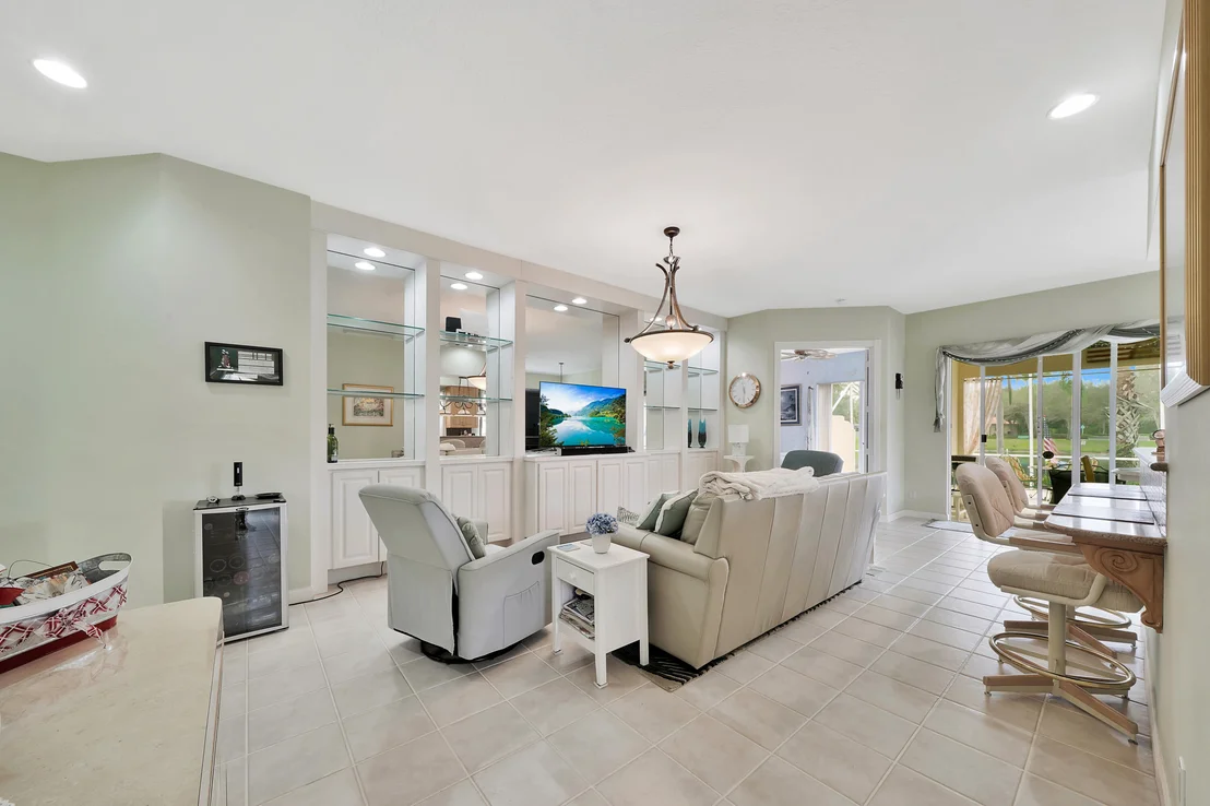 Photo of 4646 Hammock Circle