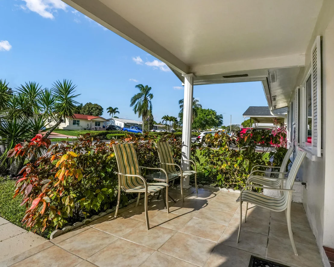 Photo of 4712 Mainland Drive