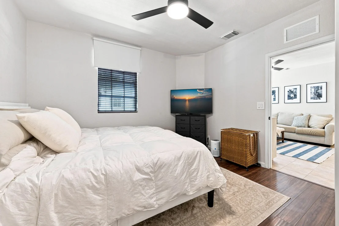 Photo of Unit A at 4541 HIGHGATE Drive