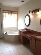 Photo of 1076 Grove Park Circle