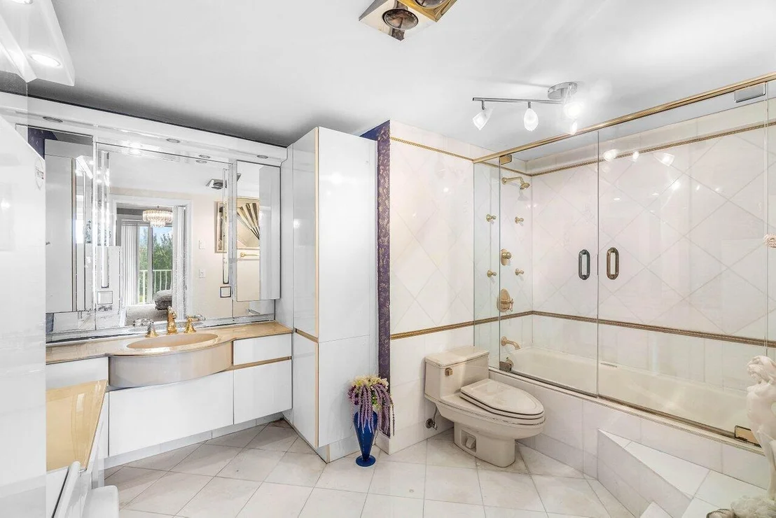Photo of Unit 708 at 2774 S Ocean Boulevard