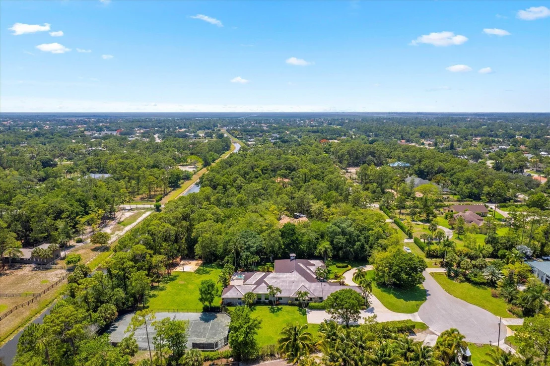Photo of 14370 Halter Road