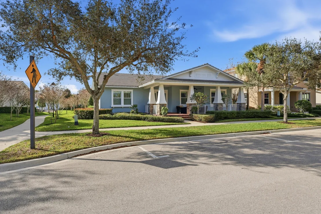 Photo of 1358 Community Drive