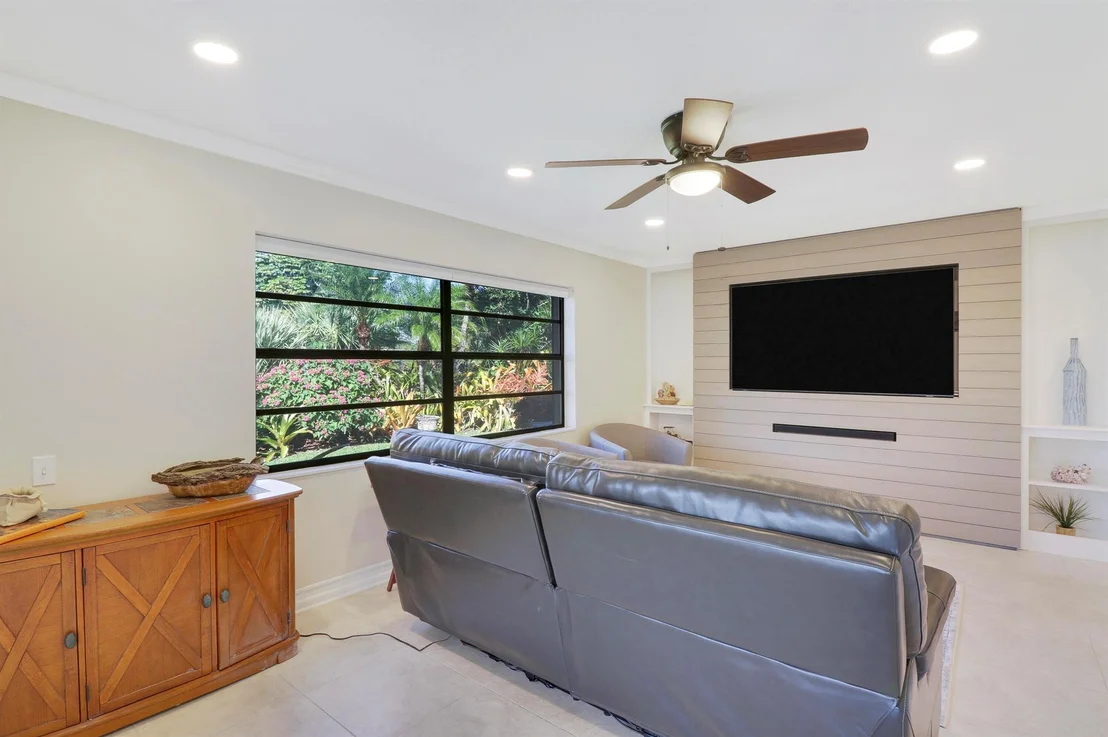 Photo of 7328 Pine Forest Circle