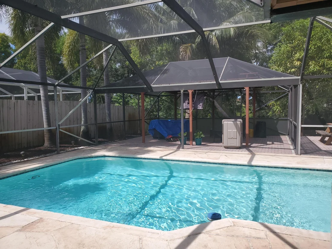 Photo of 9315 Laurel Green Drive S