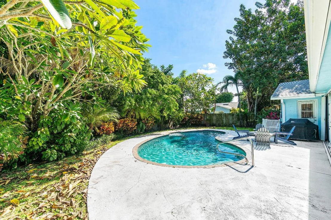 Photo of 1108 Petrel Road