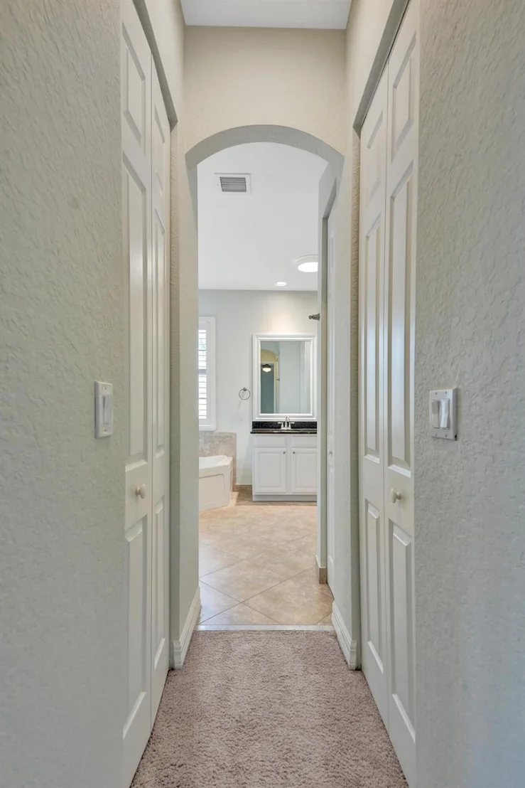 Photo of 115 Edenberry Avenue