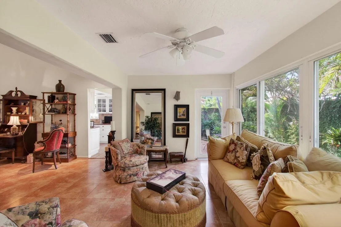 Photo of 11083 Applegate Lane