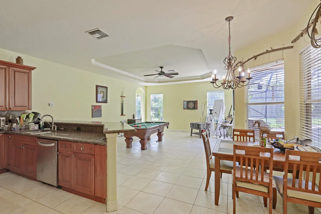 Photo of 4372 Hunting Trail