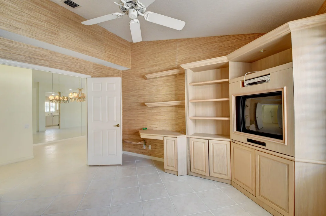 Photo of 7225 Haviland Circle