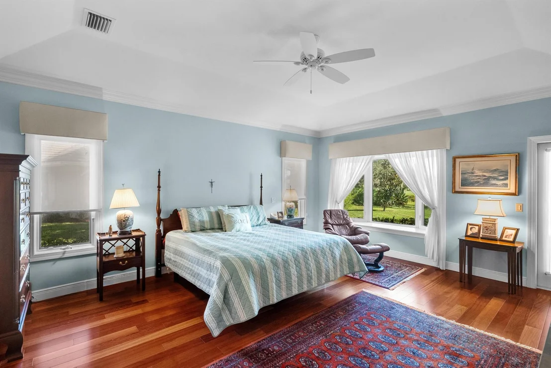 Photo of 6645 SE Barrington Drive