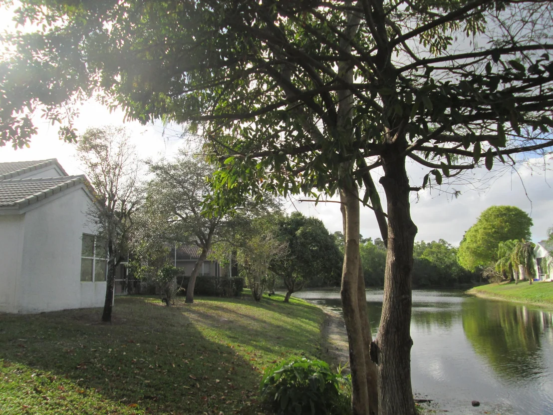 Photo of 2866 Waters Edge Circle