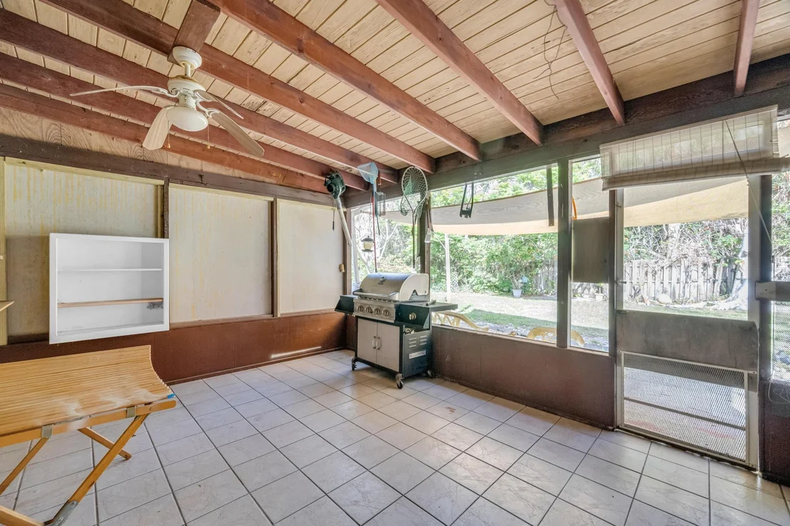 Photo of 5406 Sunset Boulevard