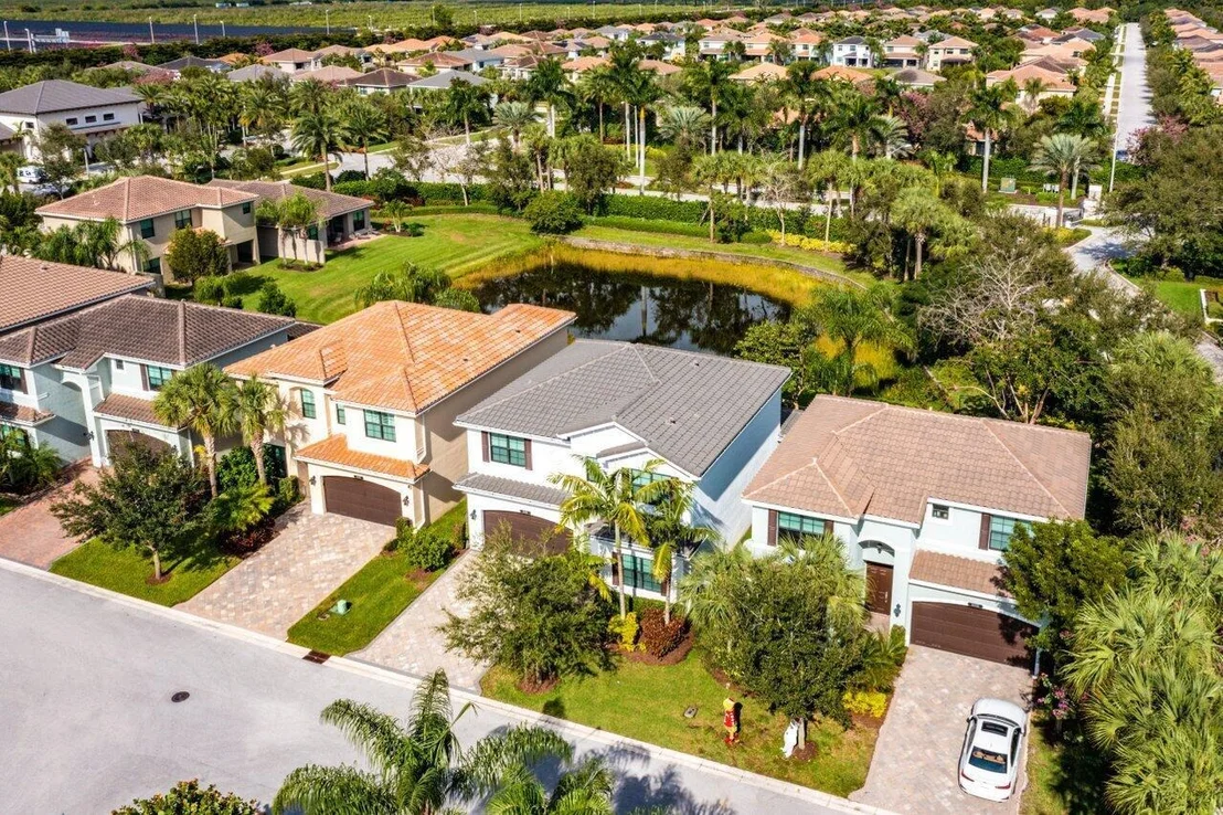 Photo of 8061 Rainforest Jasper Lane