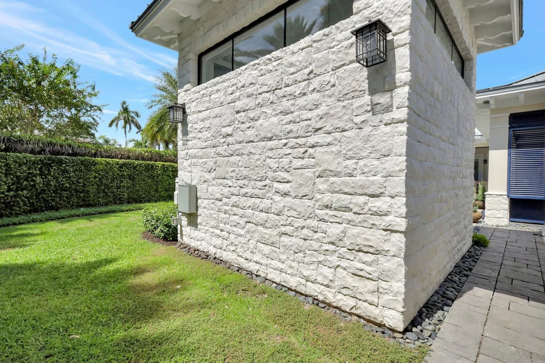 Photo of 18 Ridge Boulevard