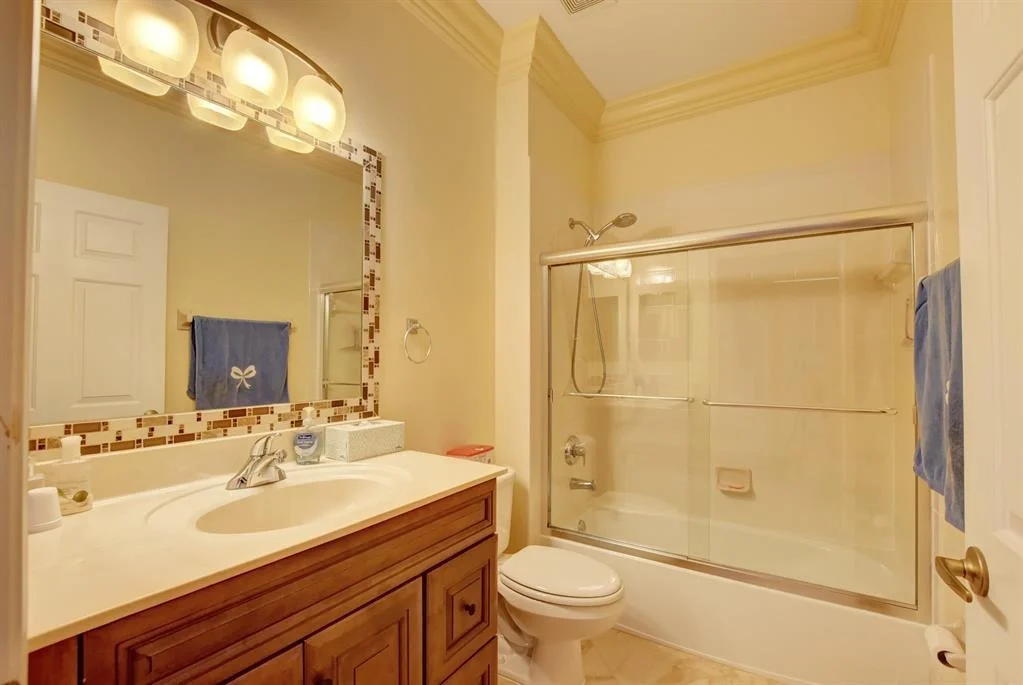 Photo of 6164 Petunia Road