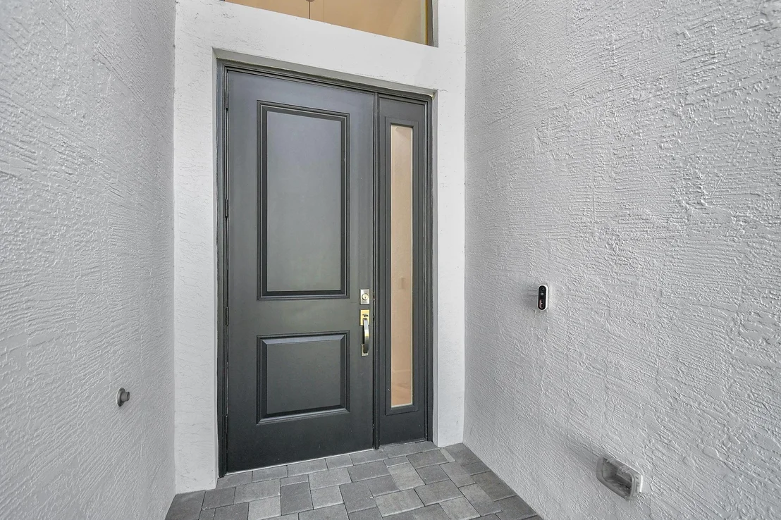 Photo of 9375 Mountain Pine Grove